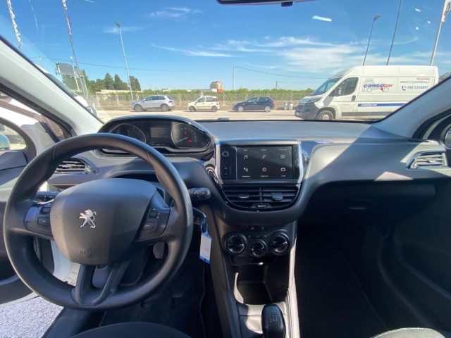 PEUGEOT 208 usata, con Alzacristalli elettrici