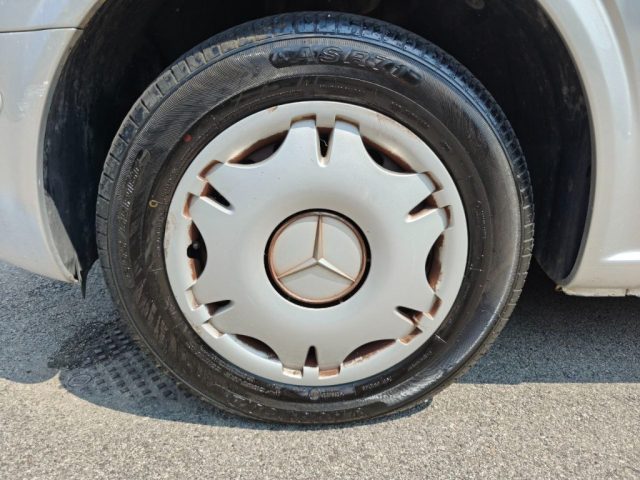 MERCEDES-BENZ Vito usata 9