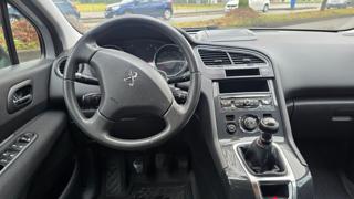 PEUGEOT 5008 usata, con Servosterzo