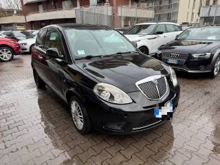 LANCIA Ypsilon usata, con Airbag