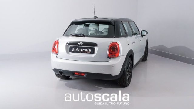 MINI Cooper usata, con Touch screen