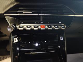 PEUGEOT 2008 usata, con ESP