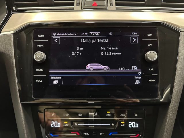 VOLKSWAGEN Passat Variant usata, con Specchietti laterali elettrici