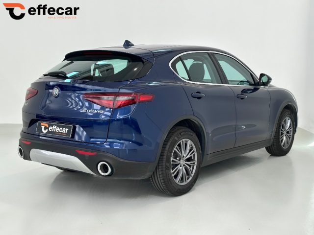 ALFA ROMEO Stelvio usata, con Autoradio