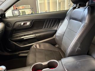 FORD Mustang usata, con Volante in pelle