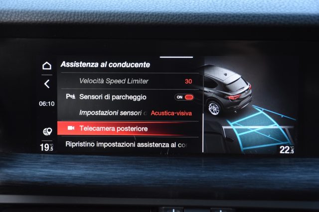 ALFA ROMEO Stelvio usata, con Touch screen