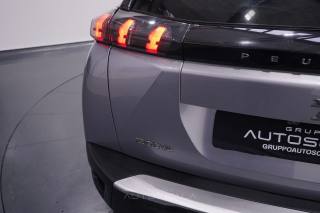 PEUGEOT 2008 usata, con Sensore di luce