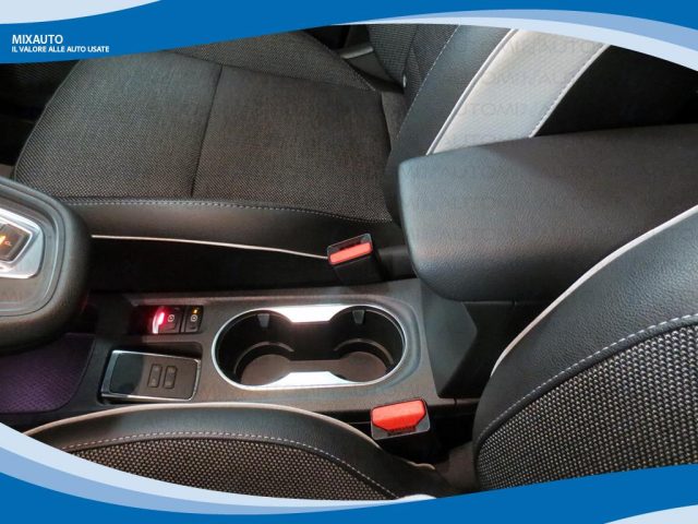 RENAULT Captur usata, con Servosterzo