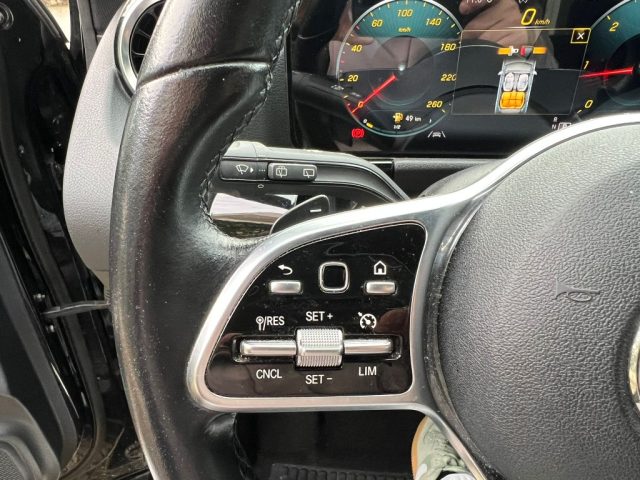 MERCEDES-BENZ GLA 180 usata 15