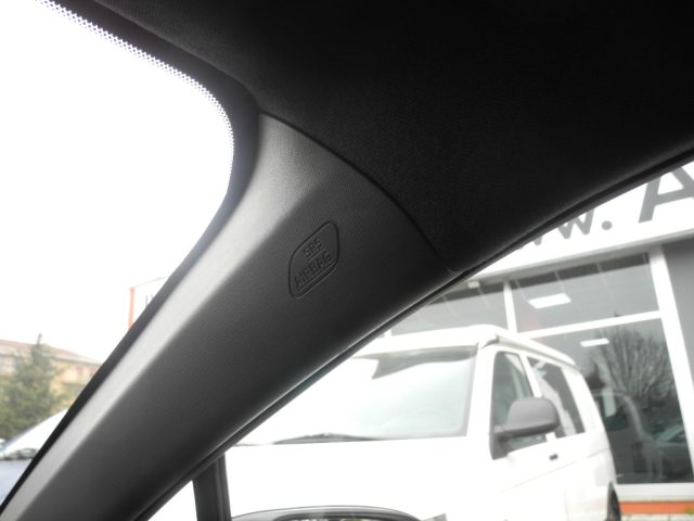 TOYOTA C-HR usata, con Telecamera per parcheggio assistito