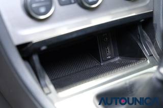 VOLKSWAGEN Golf usata, con Isofix