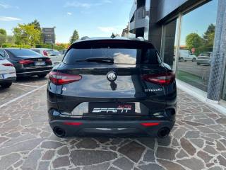 ALFA ROMEO Stelvio usata, con Fari Xenon