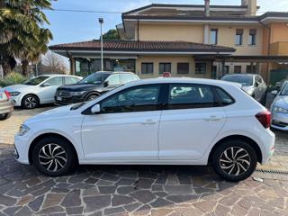 VOLKSWAGEN Polo usata, con Autoradio