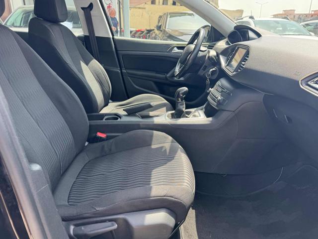 PEUGEOT 308 usata, con Bracciolo