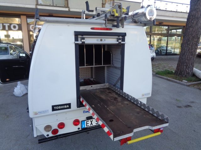 MITSUBISHI L200 usata, con Autoradio