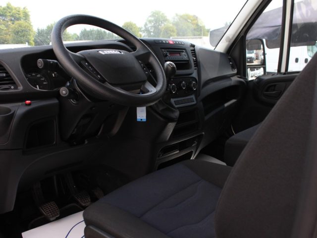 IVECO Daily usata, con Cruise Control