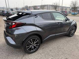 TOYOTA C-HR usata, con Park Distance Control