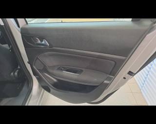 PEUGEOT 308 usata, con Climatizzatore automatico, 2 zone