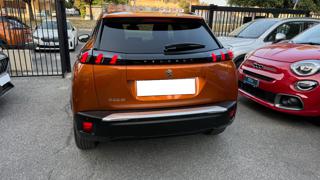 PEUGEOT 2008 usata, con Touch screen