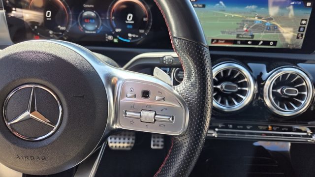 MERCEDES-BENZ CLA 250 usata, con Sistema di navigazione