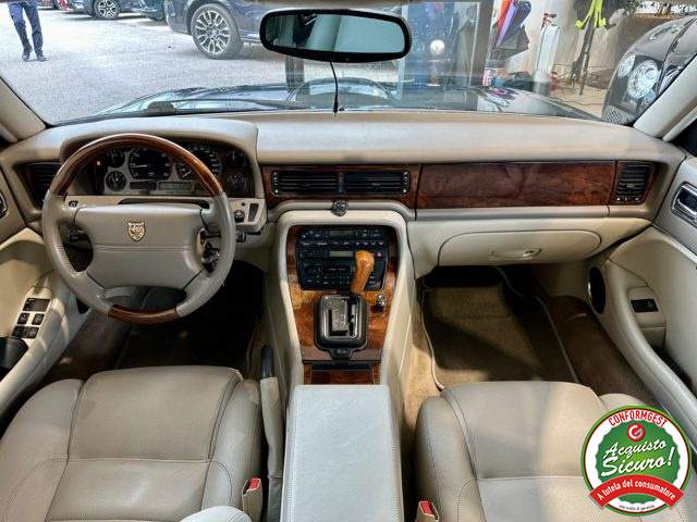 JAGUAR XJ usata, con Controllo automatico clima