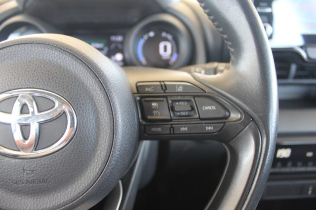 TOYOTA Yaris usata, con Riconoscimento dei segnali stradali