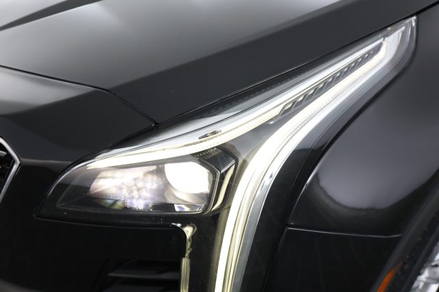 CADILLAC XT4 usata 7