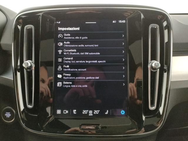 VOLVO XC40 usata, con Touch screen