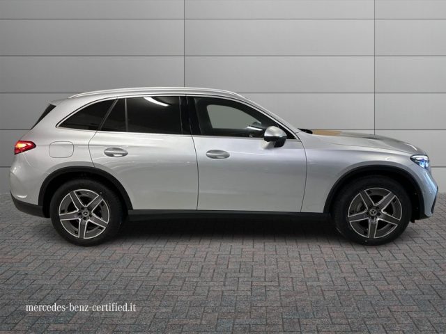 MERCEDES-BENZ GLC 300 usata, con Alzacristalli elettrici