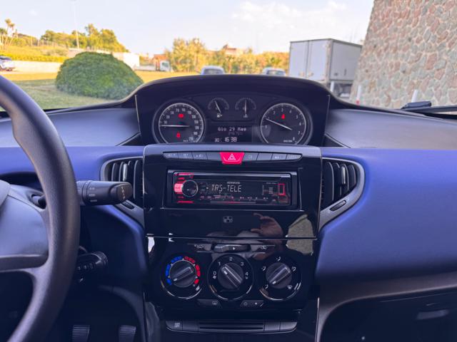 LANCIA Ypsilon usata, con Sedile posteriore sdoppiato