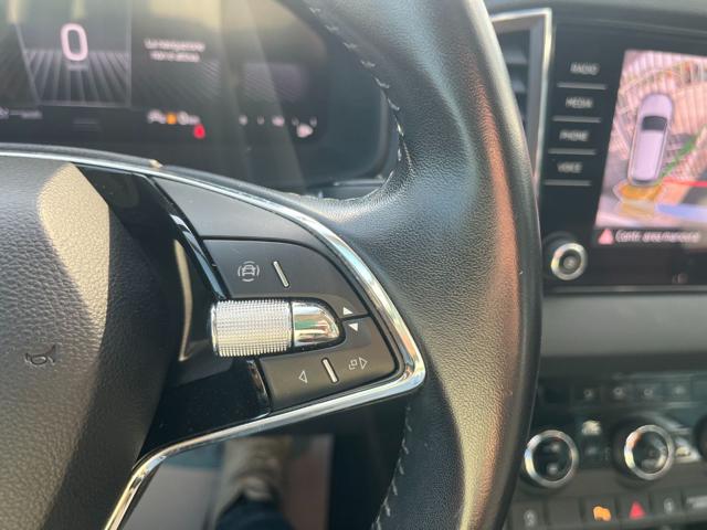 SKODA Karoq usata, con Boardcomputer