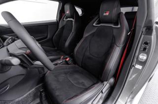 TOYOTA Yaris usata, con Controllo trazione