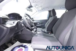 PEUGEOT 208 usata, con USB
