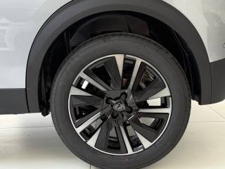PEUGEOT 2008 usata, con Airbag posteriore