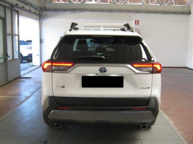 TOYOTA RAV 4 MY23 usata, con Autoradio