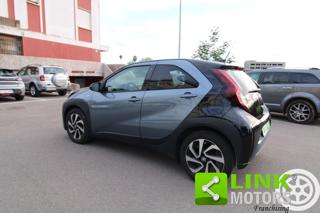 TOYOTA Aygo X usata, con Autoradio