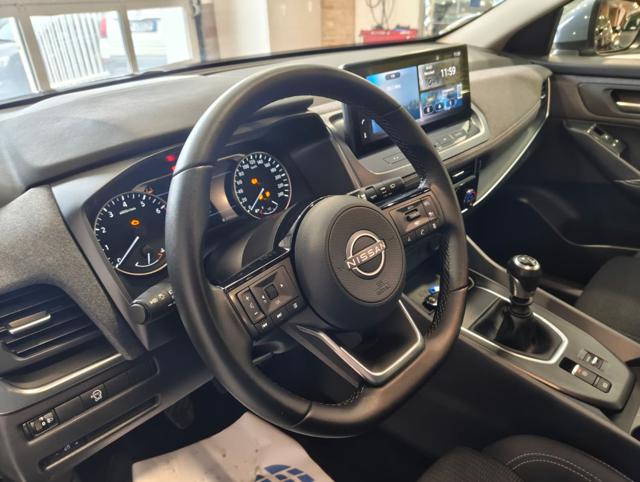 NISSAN Qashqai usata, con Boardcomputer