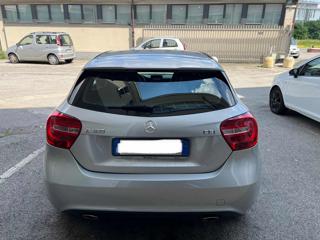 MERCEDES-BENZ A 180 usata, con Alzacristalli elettrici