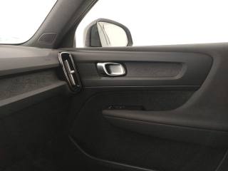 VOLVO XC40 usata, con Luci diurne LED