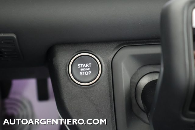LAND ROVER Defender usata, con Telecamera per parcheggio assistito