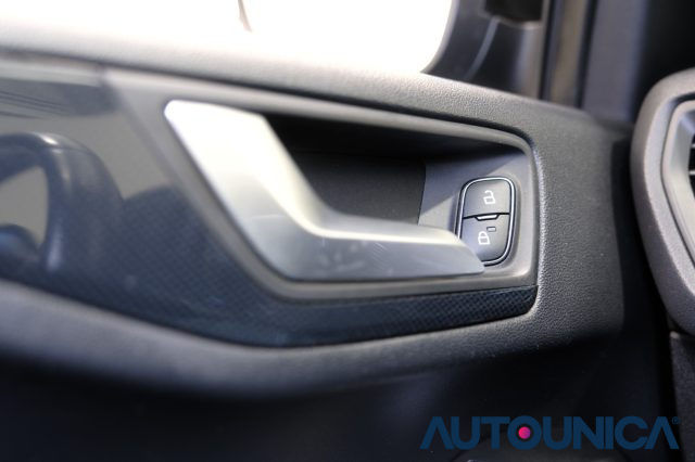 FORD Focus usata, con Monitoraggio pressione pneumatici