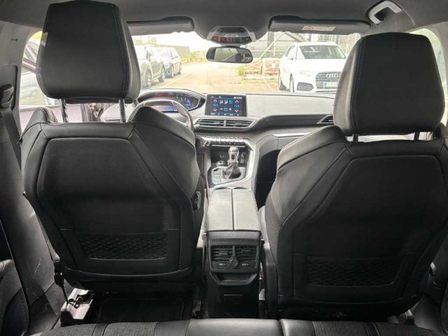 PEUGEOT 3008 usata, con Sistema di navigazione