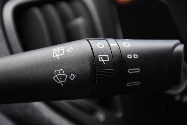 LANCIA Ypsilon usata, con Autoradio digitale