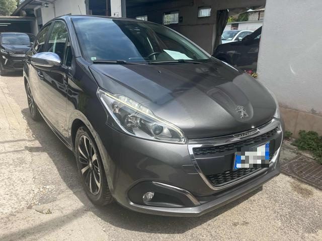 PEUGEOT 208 usata, con Airbag