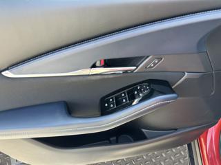 MAZDA CX-30 usata, con Autoradio