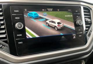 VOLKSWAGEN T-Roc usata, con Controllo automatico clima