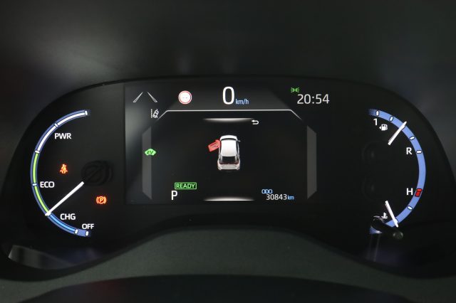 TOYOTA Yaris Cross usata 6
