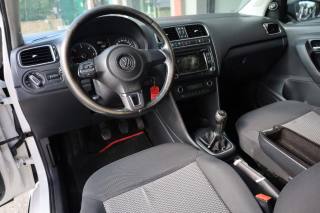 VOLKSWAGEN Polo usata, con USB
