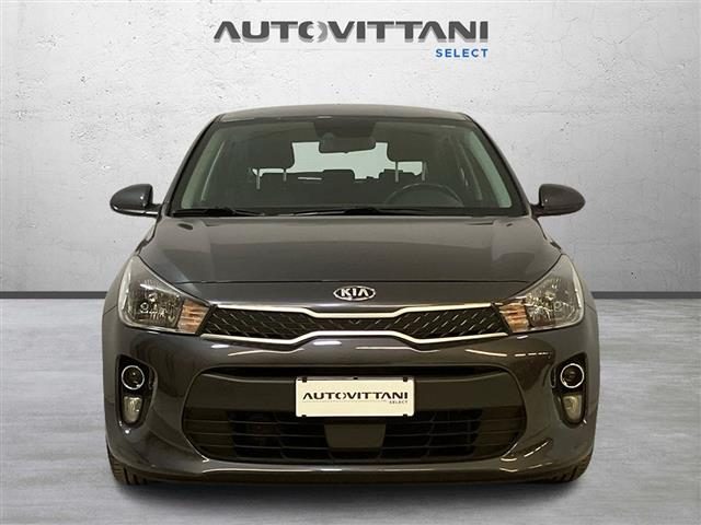 KIA Rio usata 1