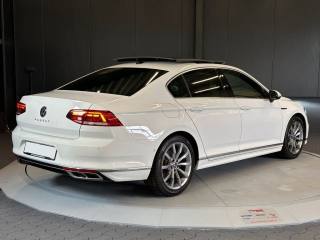 VOLKSWAGEN Passat usata, con Alzacristalli elettrici
